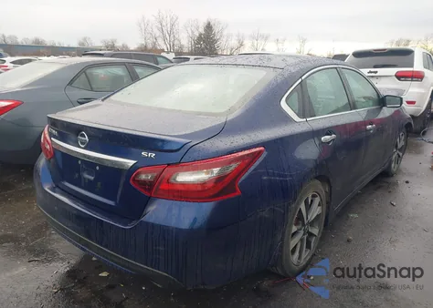 2017 Nissan Altima 2.5 Sr из США, поврежденный, VIN 1N4AL3AP5HC147469